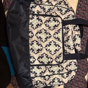 Thirty-One Navy and White Damask Tote
